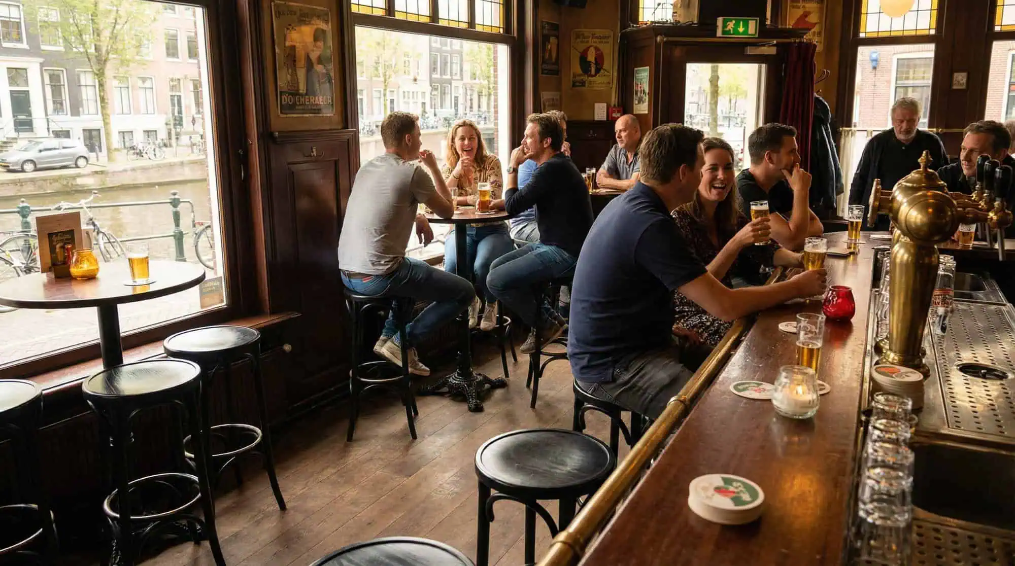 Thon bentwood café bar stools black