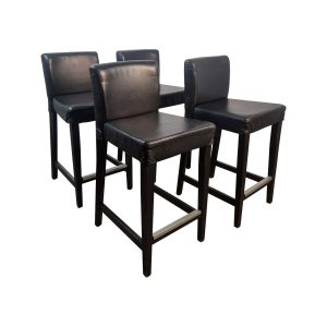 Super-Seat | The Lisa island bar stools vintage black (set of 4) | Black faux leather seat, black wooden legs with footrest, square design |. | Hospitality Furniture