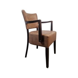 Super-Seat | The Lisa retro hospitality chairs brown with arm | Brown leather chair with dark wooden legs and armrests, retro look. | Hospitality Furniture
