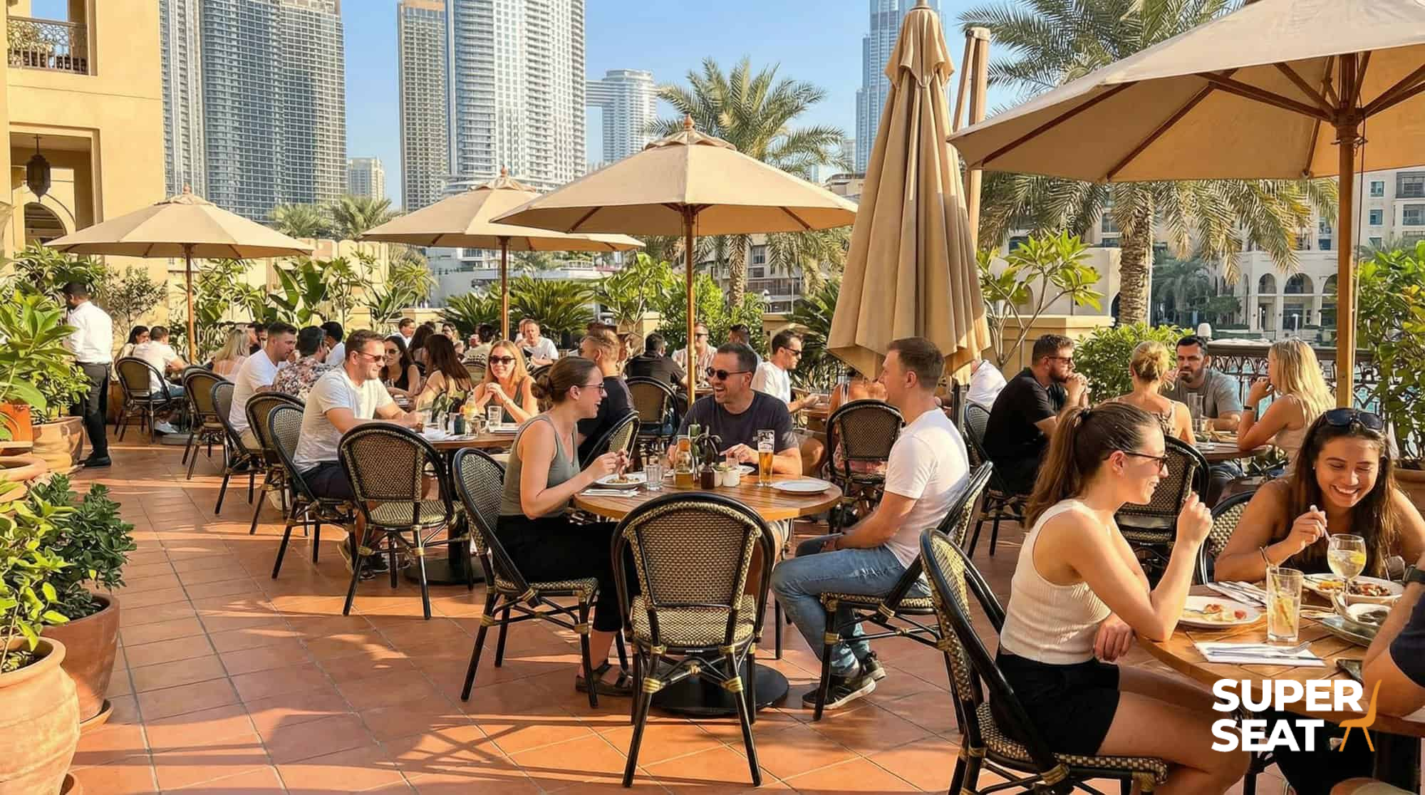 Biljonair Paris (outdoor) stacking chairs black-gold